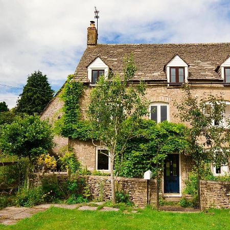 Field View Villa Cirencester Buitenkant foto