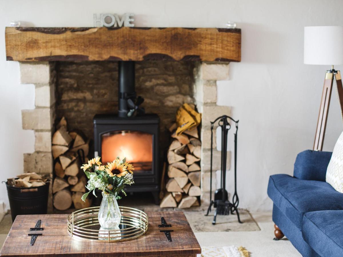 Field View Villa Cirencester Buitenkant foto